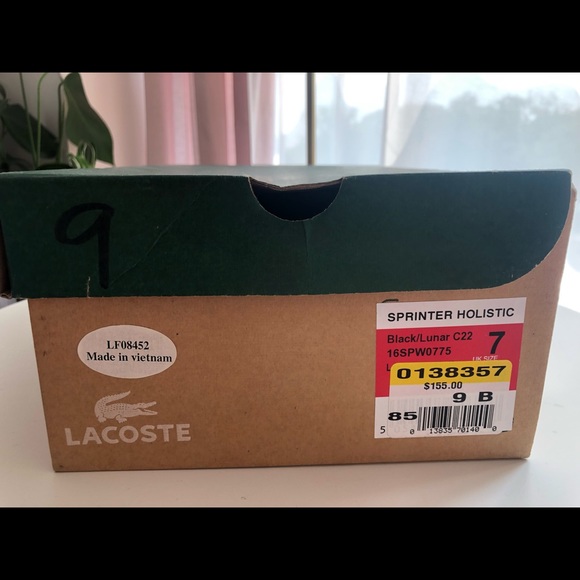 Lacoste white sneakers (size 9) - Picture 7 of 7